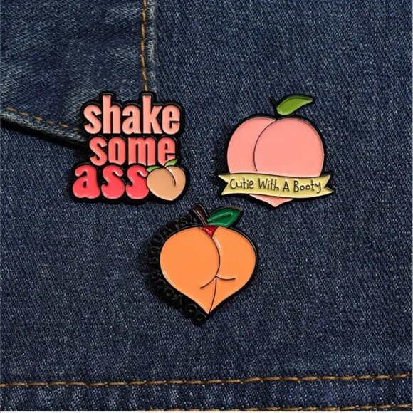 Cheeky Peach Bum Comical Pins - Picture 1 of 9